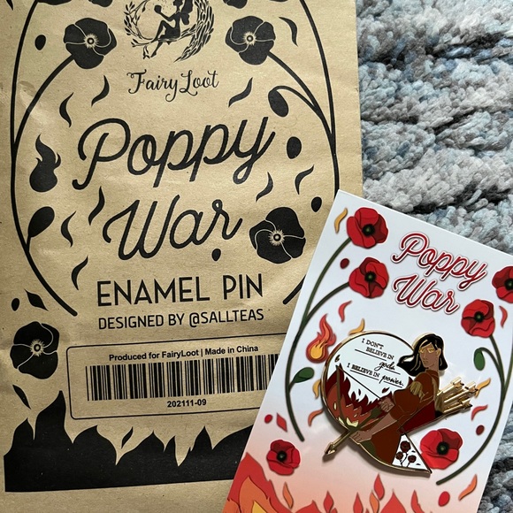 Poppy Wars Inspired Fairyloot Enamel Pin - Picture 1 of 1
